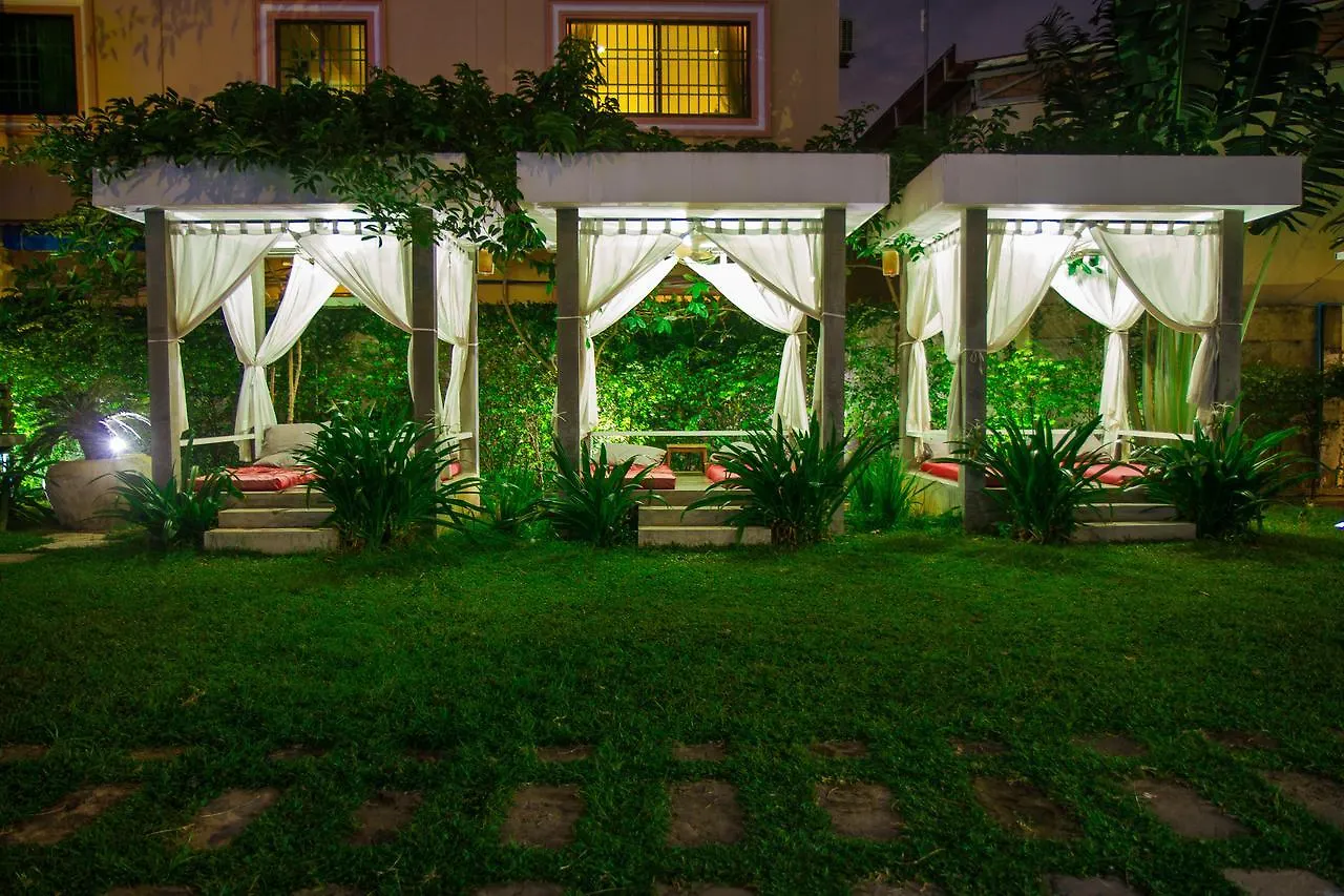 Busaba Suite @ Oc Boutique Sihanoukville Hotel